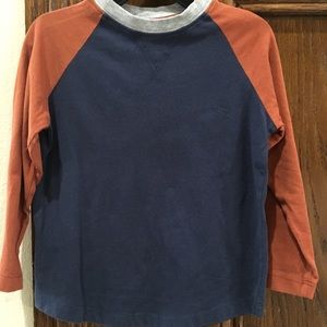 Long sleeve shirt